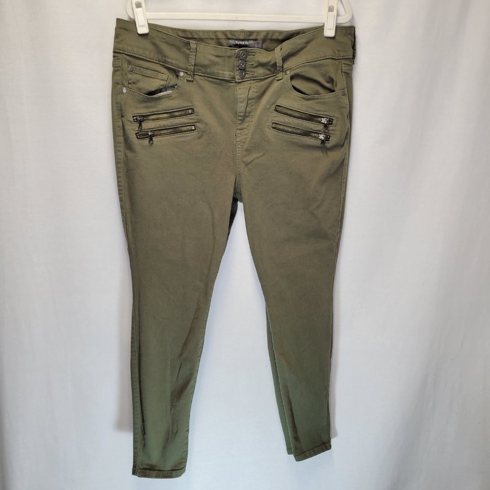 Torrid Women's Size 16 Jeans Jegging Super Soft Green